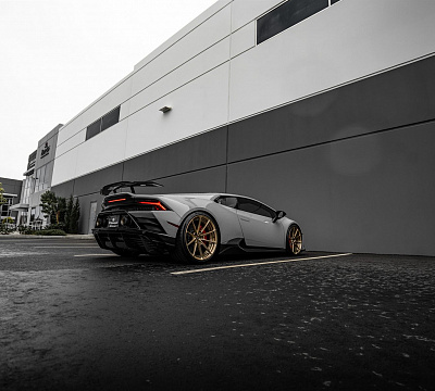 Фото дисков Anrky AN28 на Lamborghini Huracan