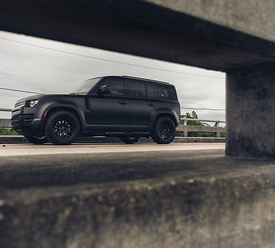 Фото дисков Vossen HF-2 на Land Rover Defender II