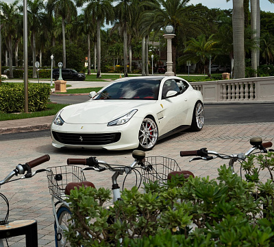 Фото дисков Anrky AN28 на Ferrari GTC4Lusso