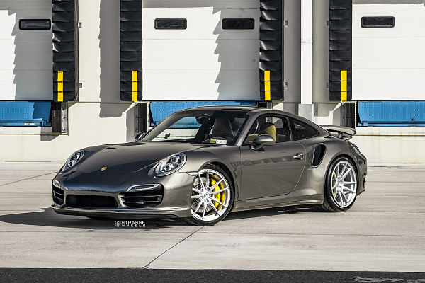 Фото дисков Strasse Wheels SV1 Deep Concave Monoblock Глянцевый лак на Porsche 911 VII