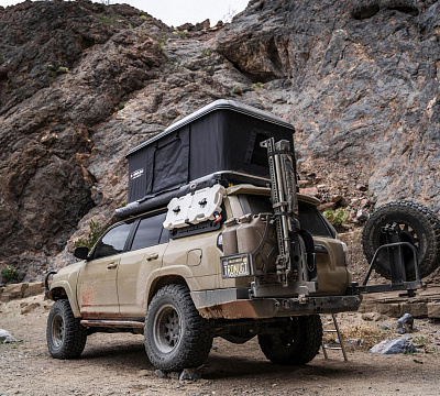 Фото дисков Black Rhino STADIUM на Toyota 4Runner V