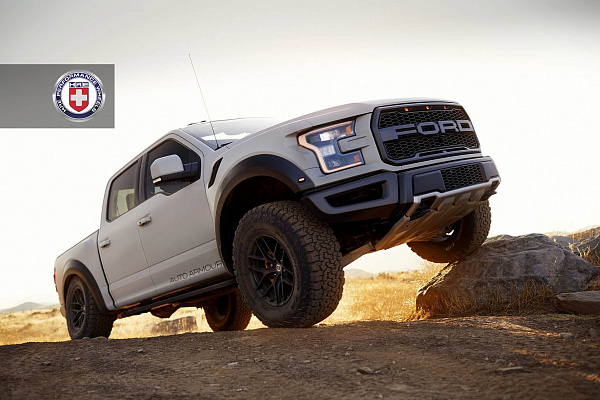 Фото дисков HRE P161 Черный сатин на Ford F-150 XIII