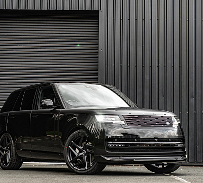 Фото дисков Kahn Type 52 RS на Range Rover V