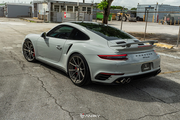 Фото дисков Anrky AN22 Сатиновый темный лак на Porsche 911 VII
