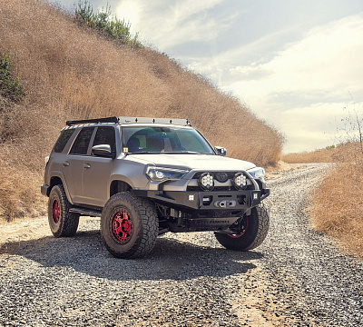 Фото дисков Black Rhino RENO на Toyota 4Runner V