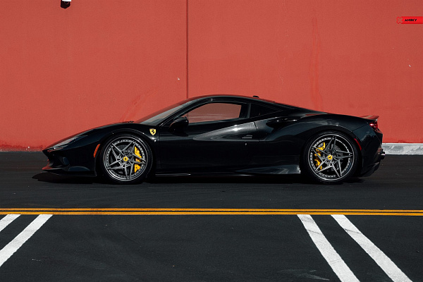 Фото дисков Anrky S3-X3 Сатиновый графит на Ferrari F8