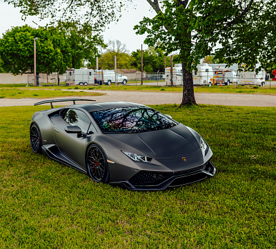 Фото дисков Strasse Wheels SV10M Deep Concave FS на Lamborghini Huracan