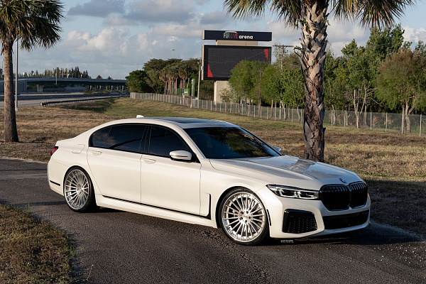 Фото дисков Strasse Wheels SV20 Deep Concave FS Глянцевый лак на BMW 7 (G11/G12)