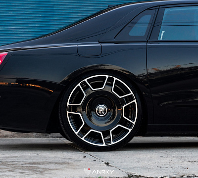 Фото дисков Anrky RF-277 на Rolls-Royce Ghost I