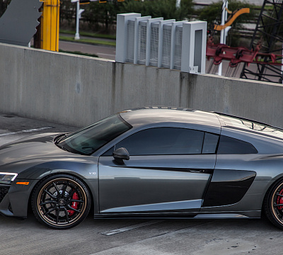 Фото дисков Strasse Wheels SV5 Deep Concave FS на Audi R8 (4S)