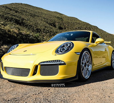 Фото дисков Strasse Wheels SV10M Deep Concave FS на Porsche 911 VII