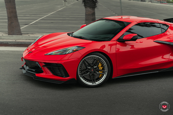 Фото дисков Vossen EVO-1 (3-Piece) Глянцевый графит на Chevrolet Corvette C8