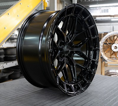 Vossen HFX-1 (6-Lug)