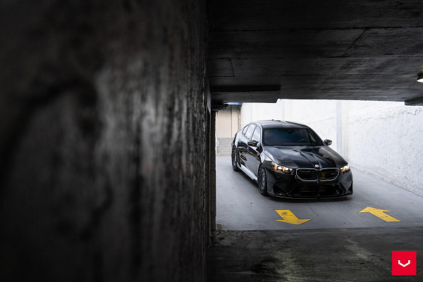 Фото дисков Vossen HF-9 Черный глянец на BMW 5/M5 (G60/G90)
