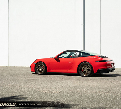 Фото дисков BC Forged MHK519 на Porsche 911 VIII