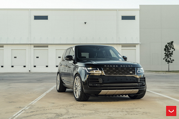 Фото дисков Vossen HF-7 Серебро на Range Rover IV
