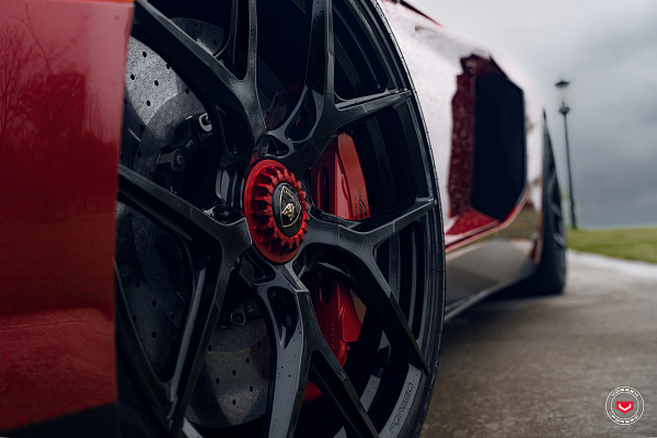 Фото дисков Vossen S21-01 Черный глянец на Lamborghini Aventador