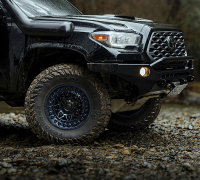 Фото дисков Black Rhino ALPHA на Toyota Tacoma III