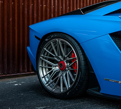 Фото дисков Brixton Forged VL4 на Lamborghini Aventador