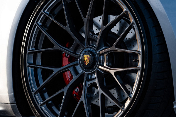 Фото дисков Anrky AN10 Глянцевый лак на Porsche 911 VIII