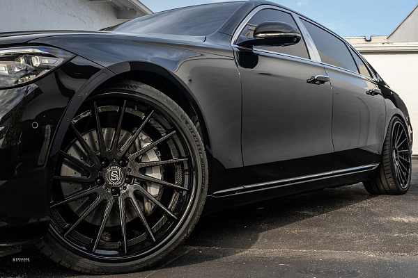 Mercedes-Maybach S580