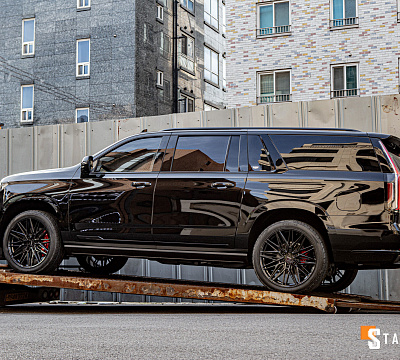 Фото дисков Vossen HF6-5 на Cadillac Escalade V