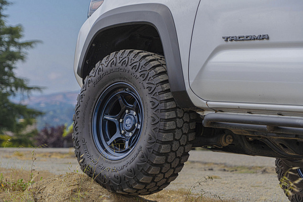Фото дисков Black Rhino SHOGUN  на Toyota Tacoma III