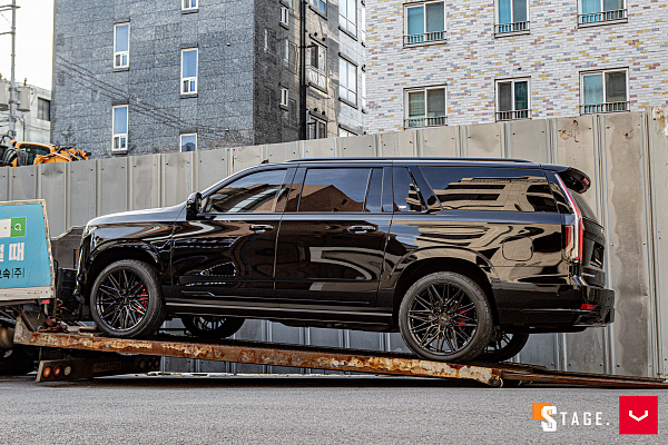 Фото дисков Vossen HF6-5 Черный глянец на Cadillac Escalade V