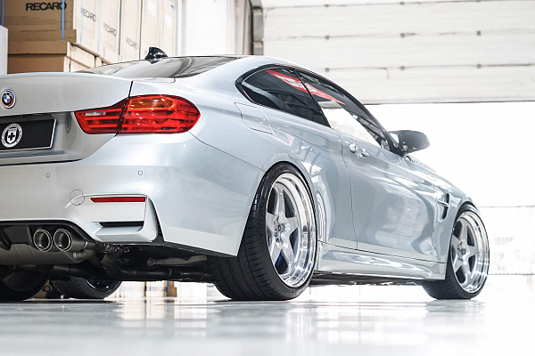 Фото дисков HRE 527 Серебро на BMW 4/M4 (F32/F82)