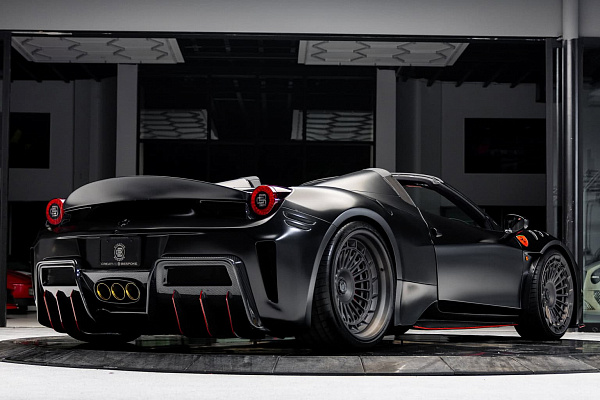 Фото дисков Brixton Forged TR10 AERO1 Сатиновый темный лак на Ferrari 458
