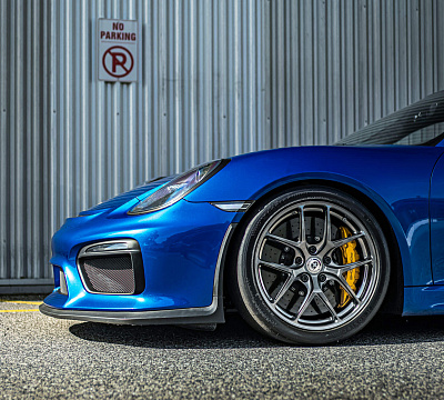 Фото дисков HRE R101 Lightweight на Porsche Cayman II