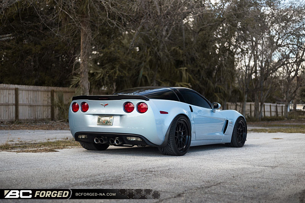 Фото дисков BC Forged LE72 // MLE72 Черный матовый на Chevrolet Corvette C6