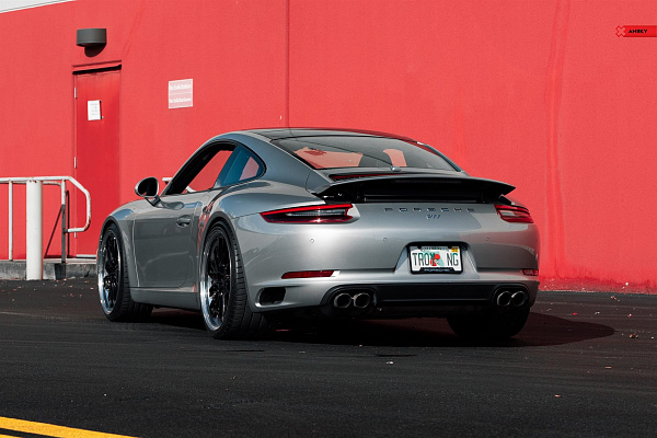 Porsche 991