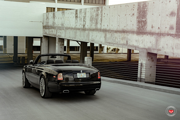 Фото дисков Vossen S17-15T Глянцевый лак на Rolls-Royce Phantom