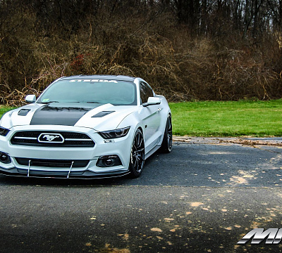 Фото дисков MRR M350 на Ford Mustang VI