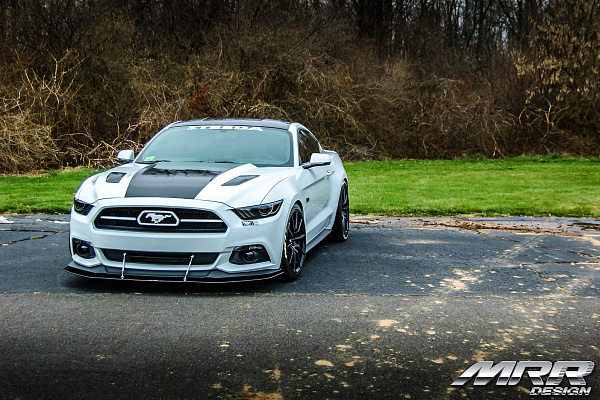 Фото дисков MRR M350 Черный глянец на Ford Mustang VI