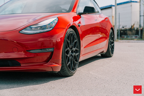 Фото дисков Vossen HF-2 Черный сатин на Tesla Model 3