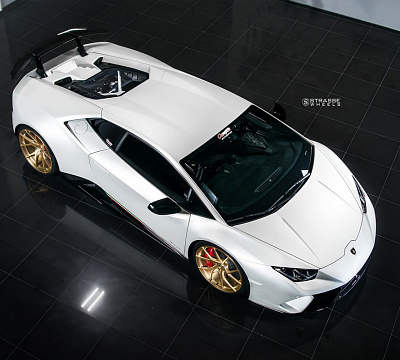 Фото дисков Strasse Wheels SM5RT Deep Concave Monoblock на Lamborghini Huracan