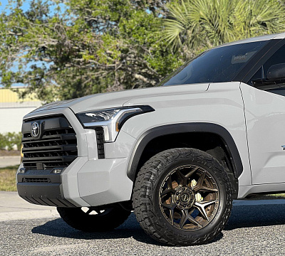 Фото дисков 4PLAY 4P06 на Toyota Tundra III