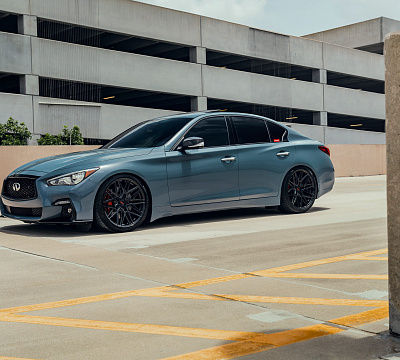 Фото дисков Vossen HF-7 на Infiniti Q50