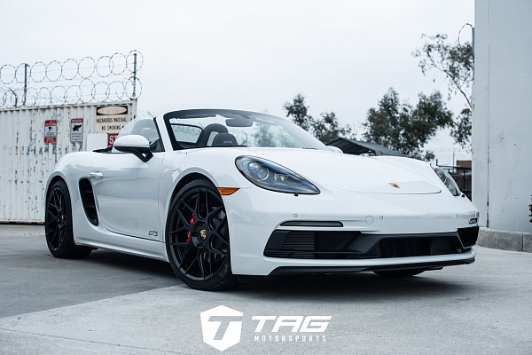 Фото дисков HRE FF01 Черный сатин на Porsche Boxster III