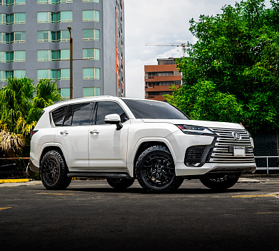Фото дисков Vossen HFX-1 (6-Lug) на Lexus LX IV