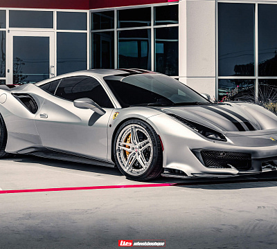 Фото дисков HRE S107SC на Ferrari 488