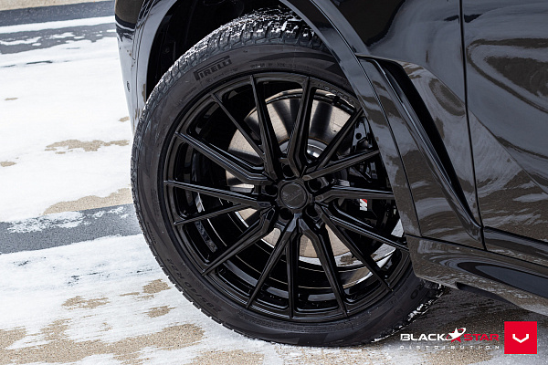 Фото дисков Vossen HF-4T Черный глянец на BMW X7 (G07)