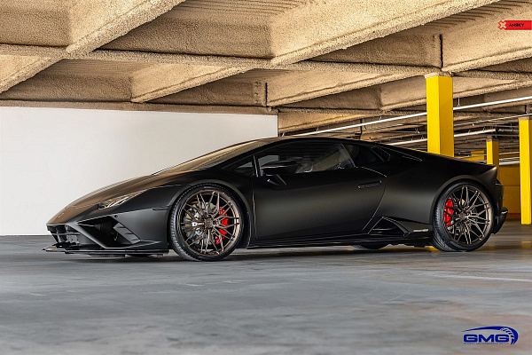 Фото дисков Anrky S1-X1 Сатиновая бронза на Lamborghini Huracan