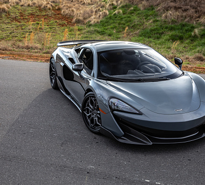 Фото дисков Brixton Forged PF9 на McLaren 600