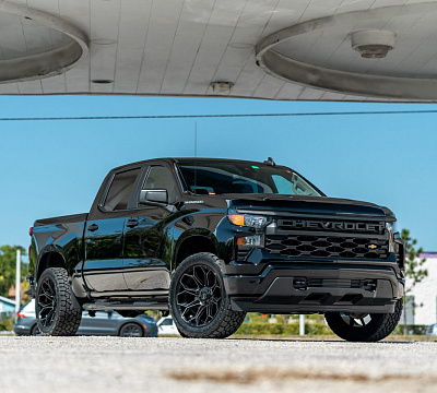 Фото дисков 4PLAY 4P83 на Chevrolet Silverado IV