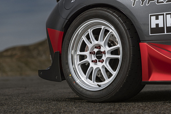Фото дисков Motegi Racing MF413 SS6 Белый глянец на Toyota GR86