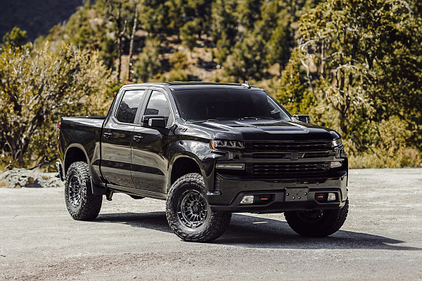 Фото дисков Black Rhino RIVAL Черный сатин на Chevrolet Silverado IV