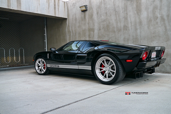Фото дисков HRE S101 Глянцевый лак на Ford GT I